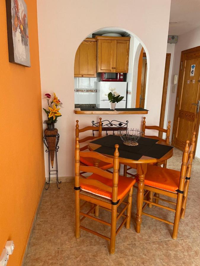 Apartamento Ibanez Torrevieja Bagian luar foto