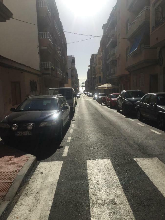 Apartamento Ibanez Torrevieja Bagian luar foto