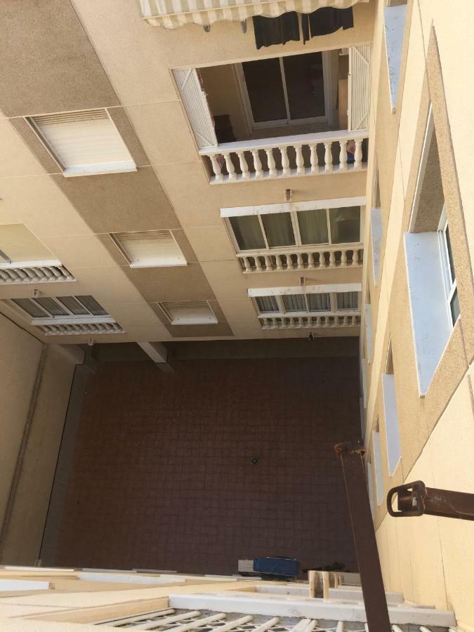 Apartamento Ibanez Torrevieja Bagian luar foto