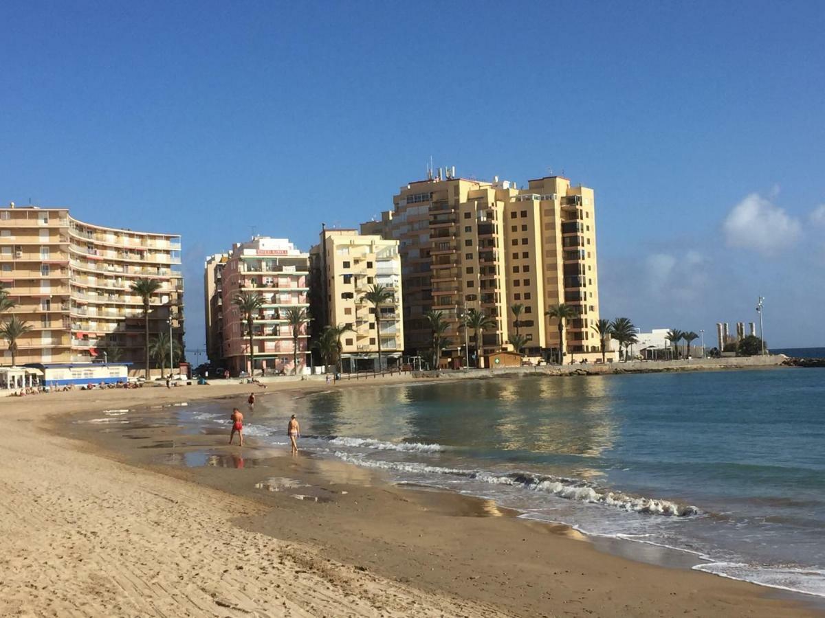 Apartamento Ibanez Torrevieja Bagian luar foto